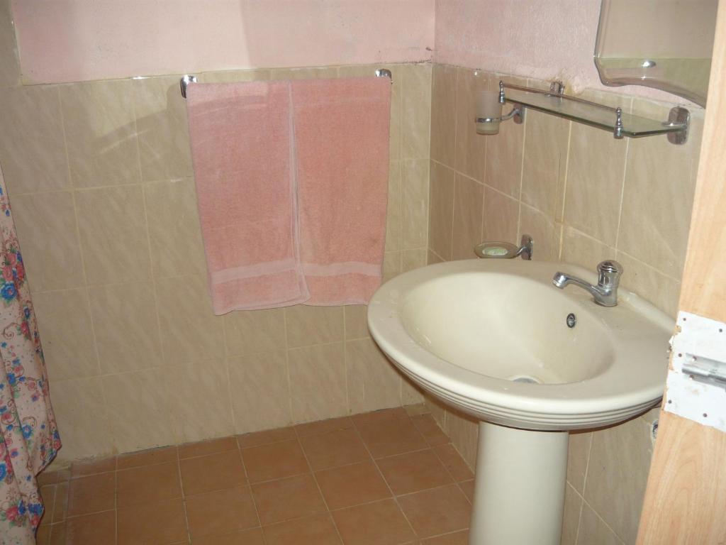 Sunrise Holiday Resort Хабарана Стая снимка