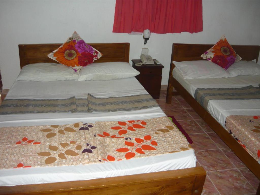 Sunrise Holiday Resort Хабарана Стая снимка